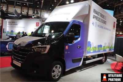 Renault Master grand volume Carfar bâche et panneaux - Utilitaire Pratique