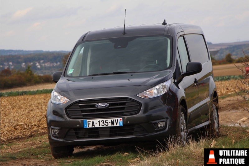 design du ford transit connect 120cv