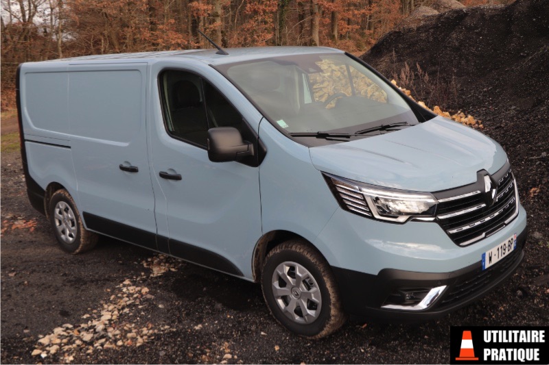 Essai Trafic 150 modèle 2022, les photos du van Renault, renault trafic 2022 avec sa nouvelle face avant