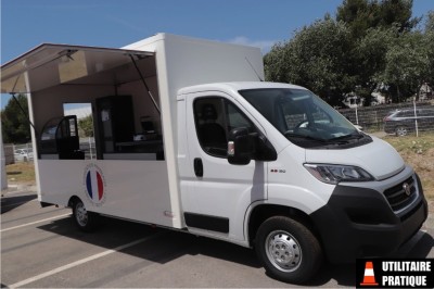 Food Truck par Trouillet sur un Fiat Ducato plancher cabine