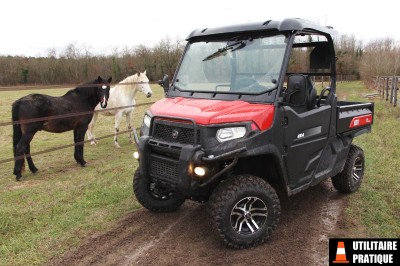 Kioti UTV 2400 : équipements indispensables