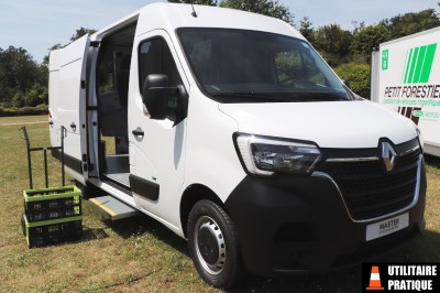 Renault Master E Tech électrique messagerie par Qstomize