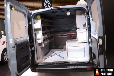 Renault Trafic aménagé en atelier par SD Services