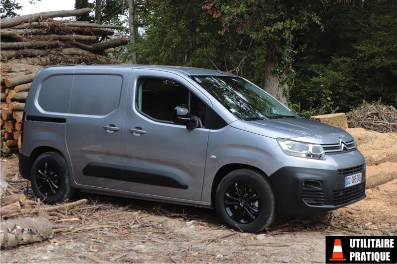 profil du e berlingo dans une belle finition