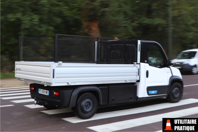 goupil g6 avec plateau et ridelles pour ce test