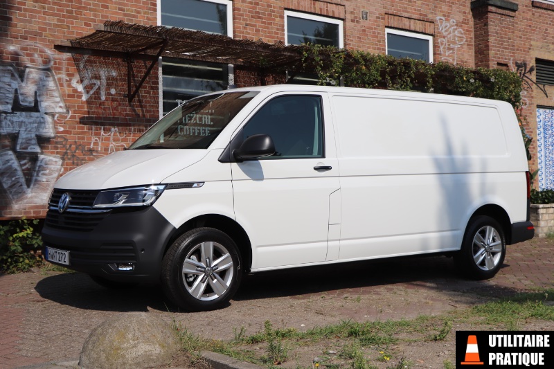 le design du volkswagen transporter est conserve sur le 6 1