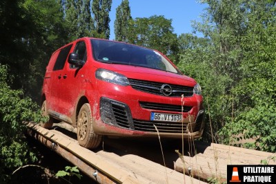 Opel Vivaro 4X4 Dangel