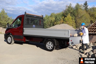 Essai Ford Transit hybride mHEV plateau