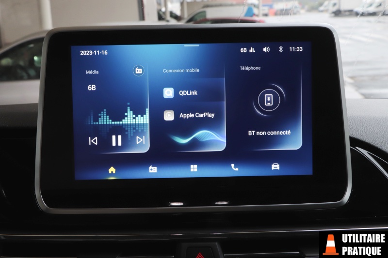 ecran de 10 pouces avec apple carplay mais sans android auto