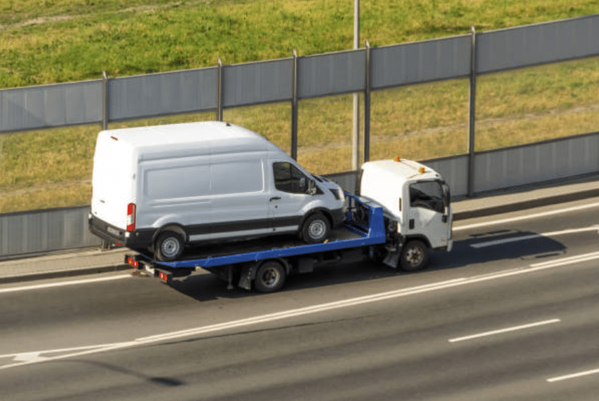 véhicule utilitaire tracté