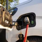 utilitaire electrique en charge